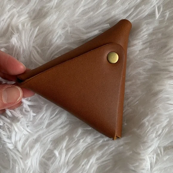 NWT Portland Leather Goods honey triangle pouch - Picture 2 of 3